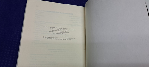 Adolfo López Mateos, V. Humberto Treviño Símbolo Vivo (Usado)
