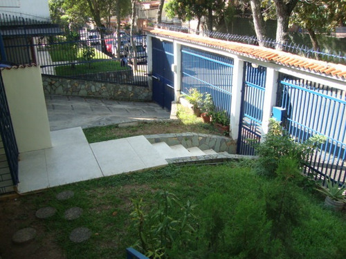Imagen 2 de 7 de Vendo Casa 400m2 7h/7b/3p Las Acacias 5503