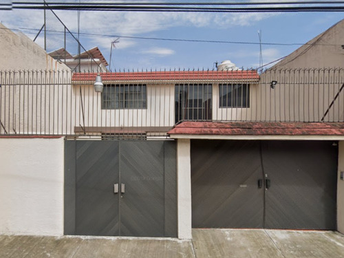 Casa En Venta En Cerro Gordo, Campestre Churubusco