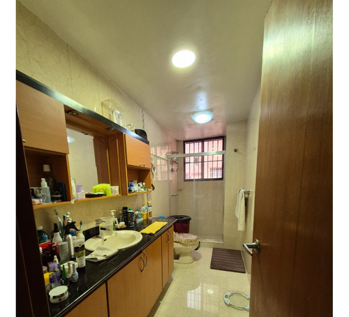 Se Vende Hermoso Apartamento En Altagracia Edificio Beta Piso Bajo Jp