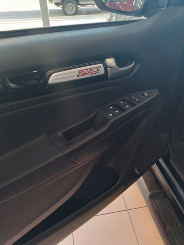 Imagen 15 de 19 de Nueva Chevrolet S10 2.8 Z71 A T