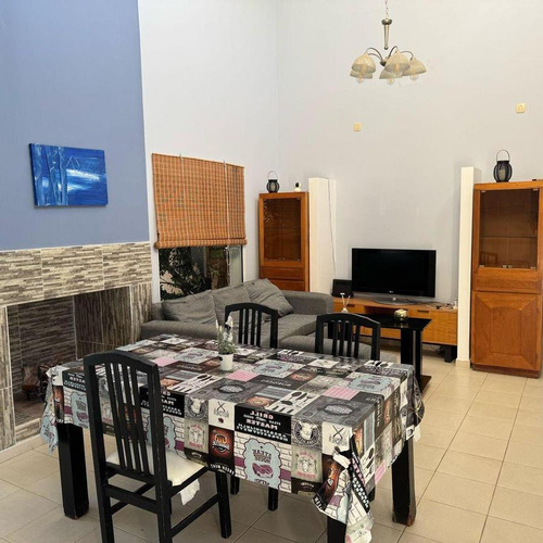 Casa 3 Habitaciones En B° La Concepción, Luján