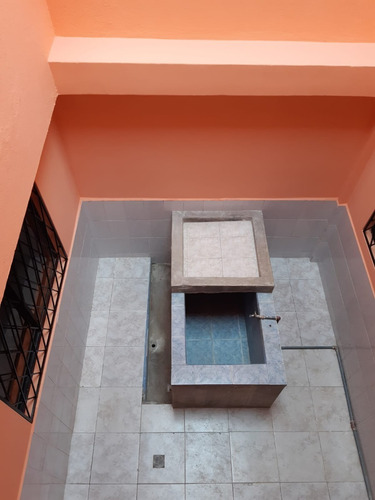 Imagen 25 de 27 de Vendo Casa Rentera De 2 Plantas