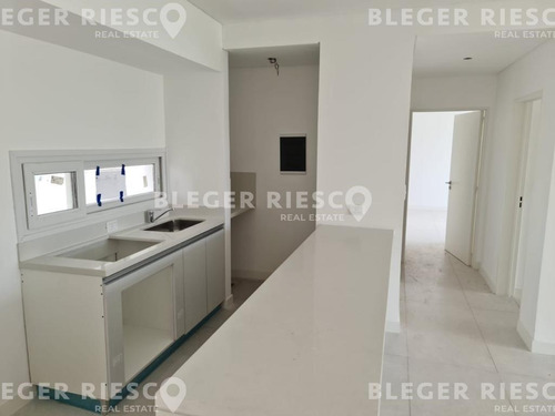 Departamento En Venta Ubicado En Castaños, Nordelta, G.b.a. Zona Norte