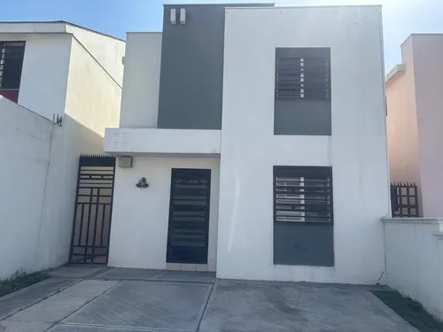 Casa En Renta, En Las Lomas Sector Jardines