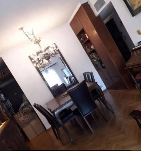 Imagen 2 de 13 de Venta 4 Dormitorios Con Cochera. Oportunidad.