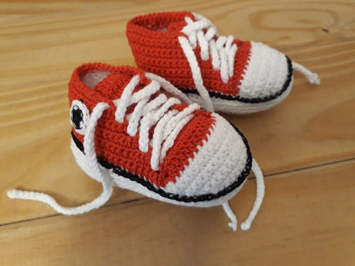 Zapatillas Tejidas A Mano Para Bebe Tipo Converse