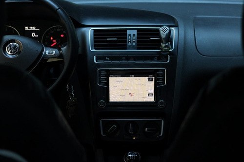 Volkswagen Suran Cross