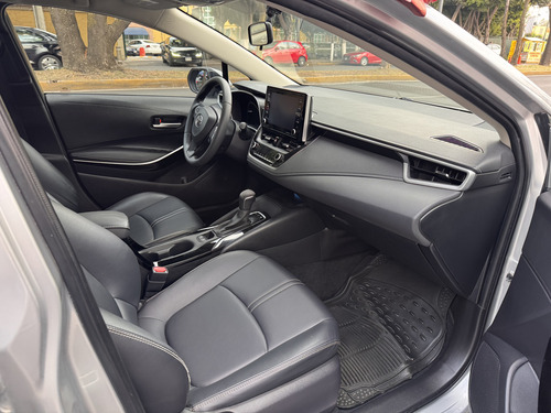 Toyota Corolla 1.8 Hybrid At
