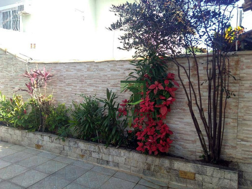 Imagem 8 de 30 de Ótima Casa Duplex, De Quatro Quartos Com Piscina Na Extensão Do Bosque - Ca0715