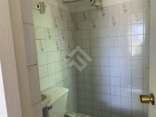 Casa En Venta De 4 Dorm. En Quilpué