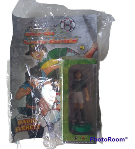 Revista + Figura Super Campeones N 9 David Everett.