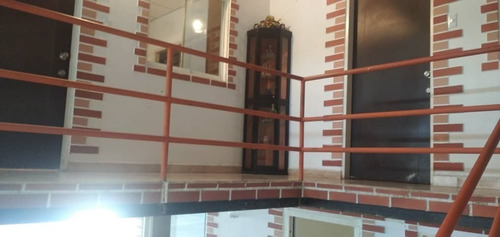 Imagen 2 de 13 de Galpón En El Sector Los Tamarindos,* De San Diego.adp 04243404182