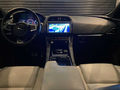 Imagem 9 de 14 de Jaguar F-pace V6 First Edition