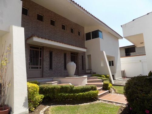 Casa Dúplex En Sumiya, Jiutepec, Morelos - Seq-88-dpx