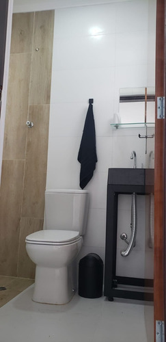 Imagem 19 de 23 de Linda Casa Praia : 5 Suites, Piscina, Excelente Localização , P/ Investidor