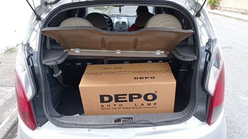 Faro Toyota Yaris 2006 2008 Derecho Izquierdo Depo