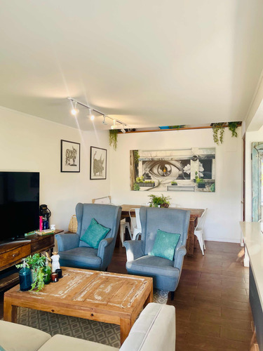 Único Y Hermoso Duplex De 4 Dormitorios Más Sala De Estar