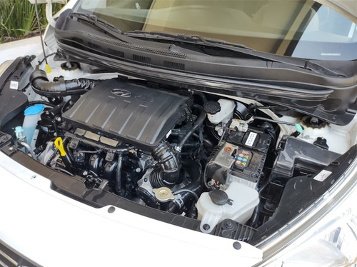 Imagen 4 de 15 de Hyundai Grand I10 Gls Mt 2020