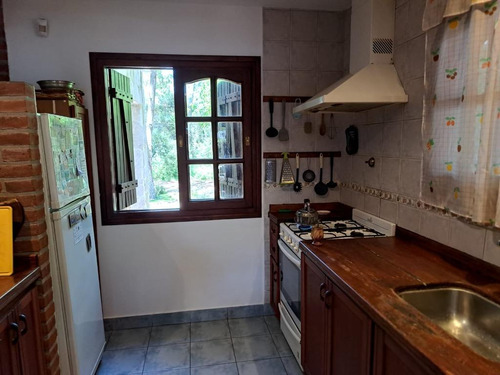 Casa En Venta - 2 Dormitorios 2 Baños - 675mts2 - Mar De Las Pampas