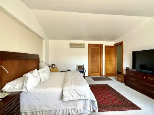 Casa En Calle Cerrada En Venta En Paseo De La Reforma