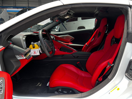 Chevrolet Corvette 6.2 V8 Coupe Stingray Z51 Perfeomance Pack At