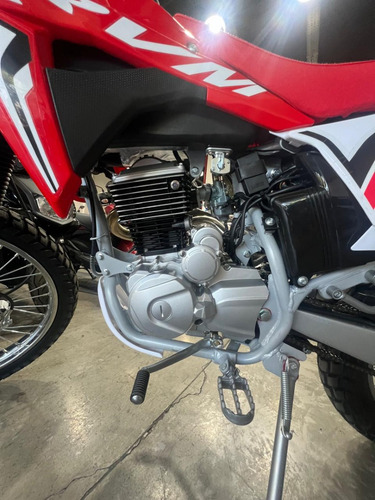 Rvm Cz 250 L 2025 0km