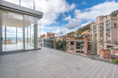 Apartamento En Venta En Los Rosales. Cod V3001