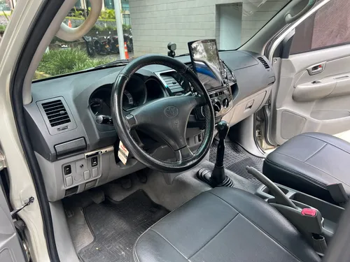 Toyota Hilux 2.5 Imv 4x2
