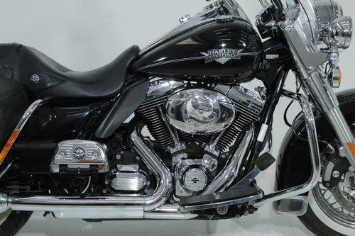 Harley Davidson Road King Classic 2011 Preta