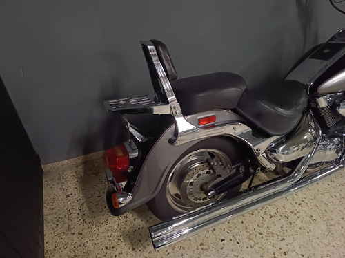 Suzuki Boulevard C90 1500c.c. Año 2005