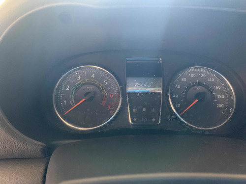 Renault Clio 1.2 Mio Confort Plus Abcp 2014 3 Puertas