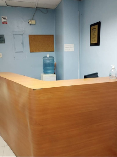 Imagen 2 de 10 de Se Vende Local Para Consultorio 67m2 Esquina De Padre Sierra