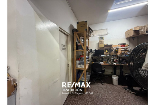 Casa + Local | Venta | Av. Sarmiento 900 | 3 Dorm