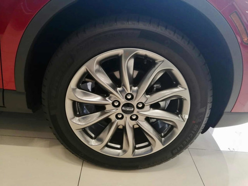 Imagen 6 de 10 de Lincoln Corsair 2.0 Awd