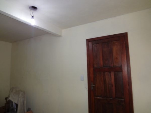 Casa Em Partenon Com 3 Dormitórios - Pj2703