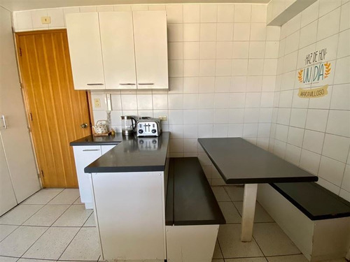 Departamento En Venta De 4 Dorm. En Las Condes