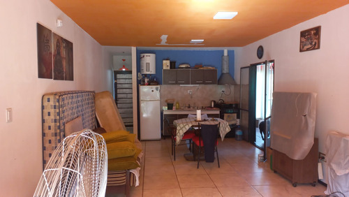 Casa A La Venta En Comuna De San Roque. (c368)