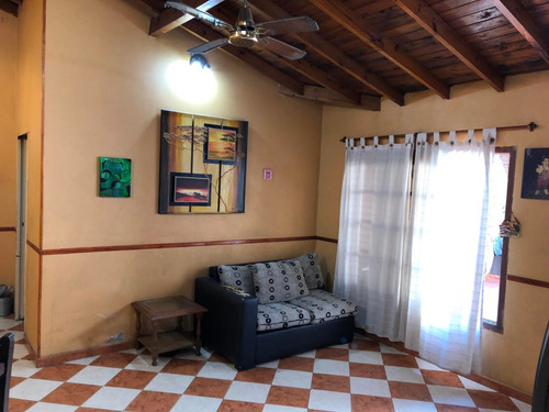 Barca Cabo De Hornos 6700, Caba/ Casa 4 Ambientes 165 M2/ Patio/ Parrilla/ 2 Baños/ U$s 80.000