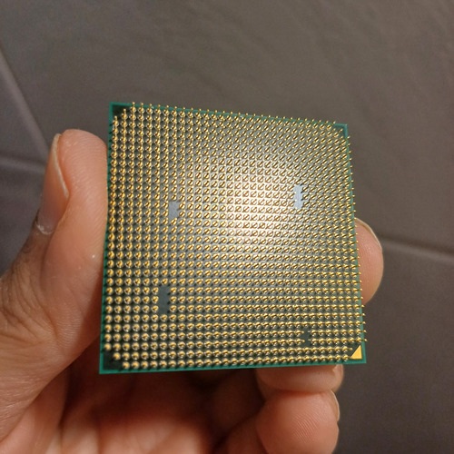 Procesador Amd Phenom Ii X6 1100t Am3 + Cooler Original (Usado)