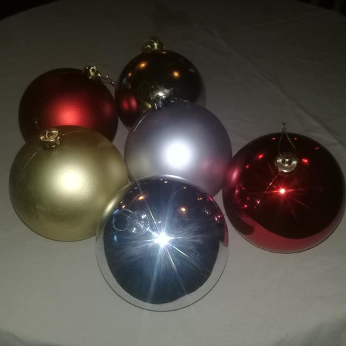 12 Esferas Navideñas Grandes De 14 Cm De Alto Color Plata