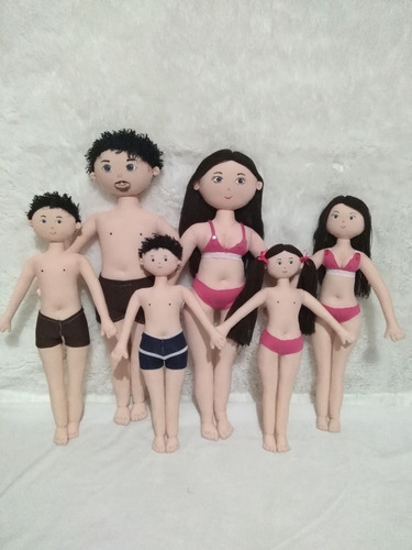  Muñecos Sexuados, Familia De 6 Integrantes. 