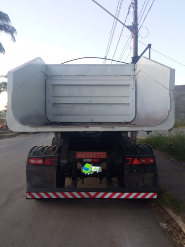 Carreta Basculante Rossetti Rabo De Peixe 30 M3 - 2014