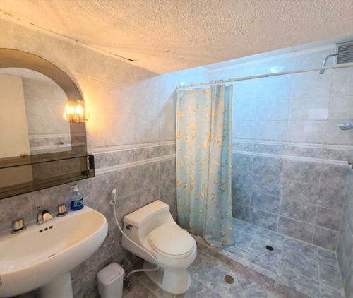 Imagen 10 de 18 de Apartamento Vacacional En La Av Aldonza Manrique De Playa El Angel Isla Margarita
