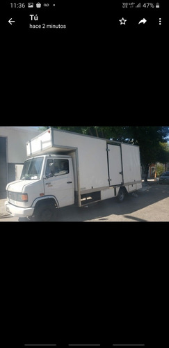 Mercedes Bez 710 710