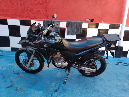 Imagem 2 de 12 de Honda Xre Abs