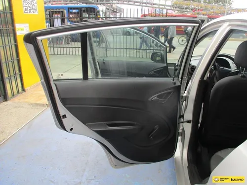 Chevrolet Sail Lt 4x2 1400cc Mt Aa