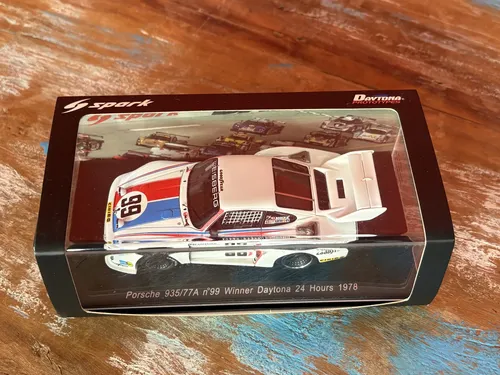 ミニカー 1/43 Porsche 935 Daytona 24 Hours 1977 Porsche 935 77a #99 Daytona 24 Hours Winner 1978 1:43 | MercadoLivre
