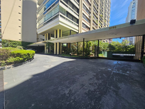 Departamento En Venta En Barrio Norte