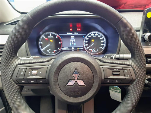 Mitsubishi Triton 2.4 BITURBO DIESEL CD GLS 4X4 AUTOMÁTICO